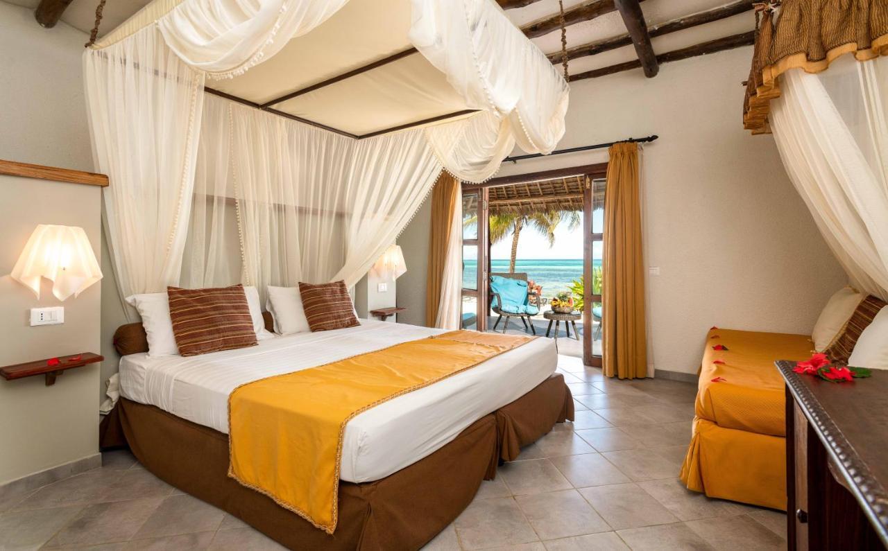 Junior Suite BeachFront